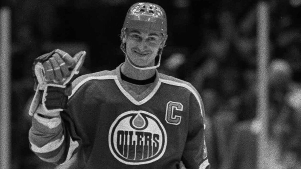 wayne gretzky black and white hockey quotes