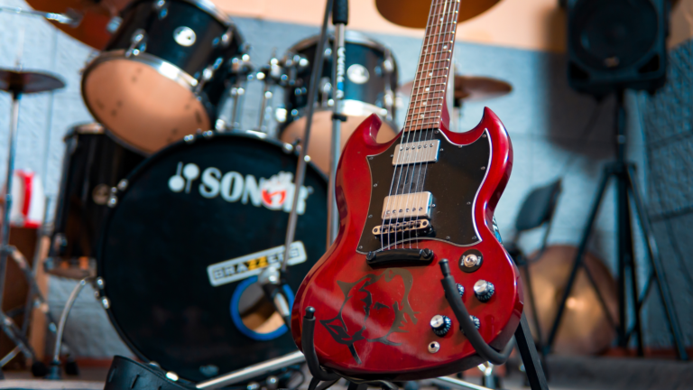 5 Best Books for People Who Love Live Music: Top Fiction and Non-Fiction Picks