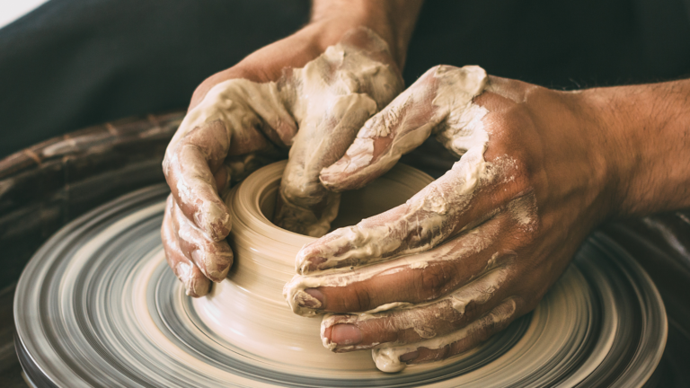 Best Pottery Wheels for Beginners Top Picks and Buying Guide