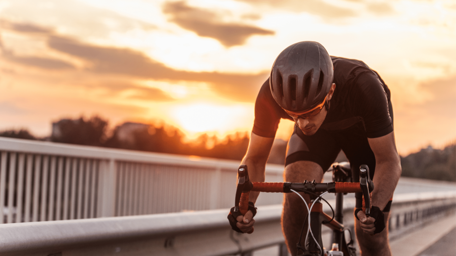 Шлем для fixed Gear. Каденс (Велоспорт). Ride 9.